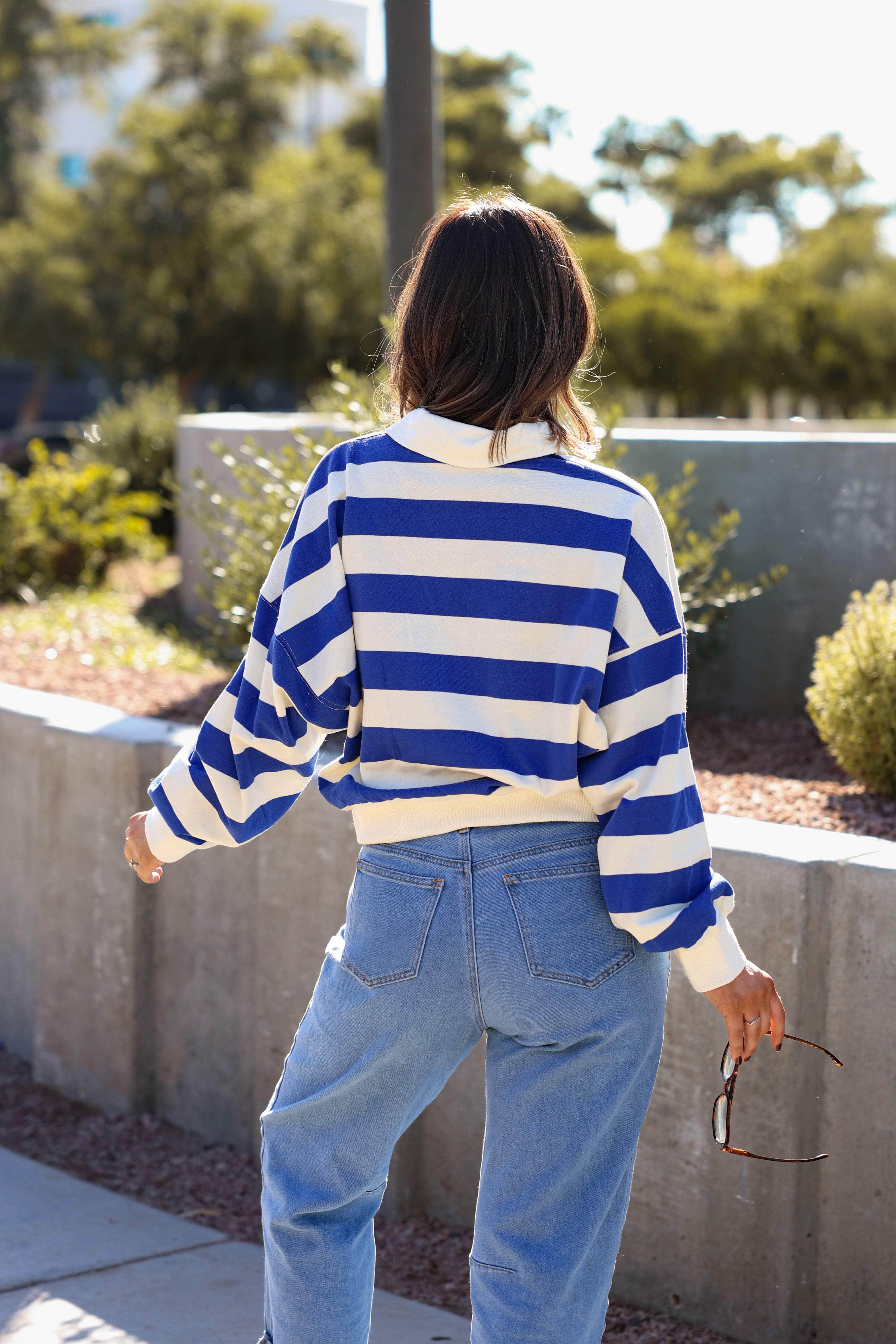 College Town Pullover